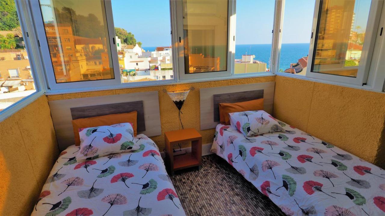 מונטגאט Claire Seaview & Beach-Apartment מראה חיצוני תמונה